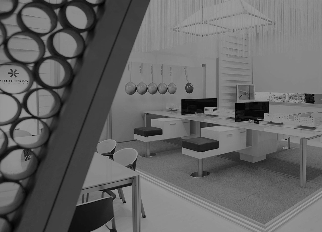 DISEÑO DE ARQUITECTURA BLANCO Y NEGRO RAZZINI OFICINA CONCEPT